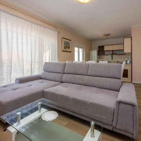 Апартаменты Marinella