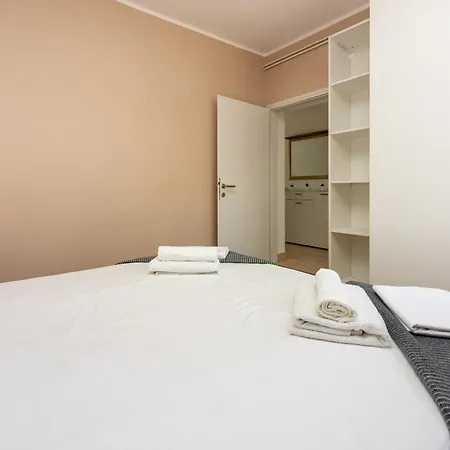 アパート Marinella *