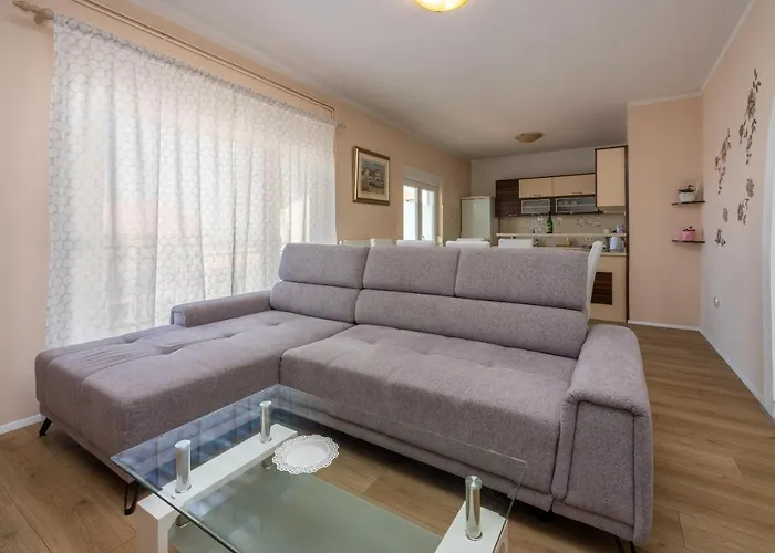 Apartman Marinella